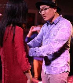 酒吧女子爆料视频播放,揭秘夜店幕后真相